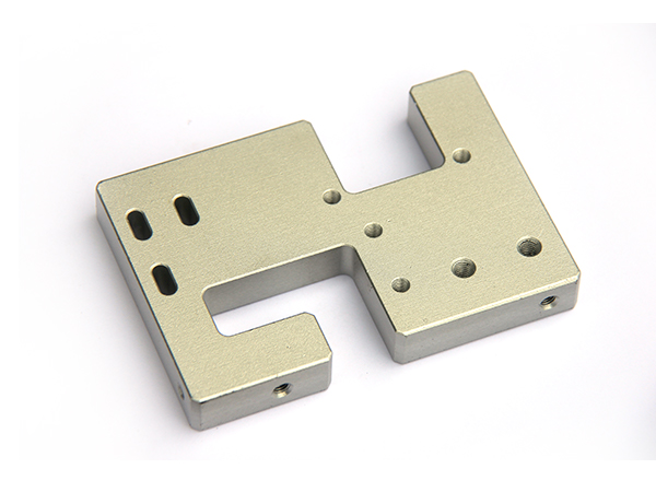 CNC加工技術有哪些優(yōu)勢和局限性